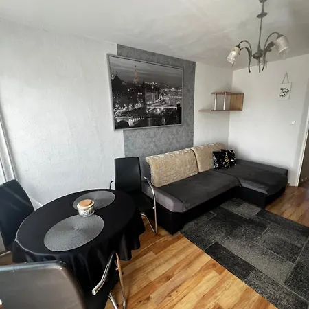 Family Space Apartament Apartment *